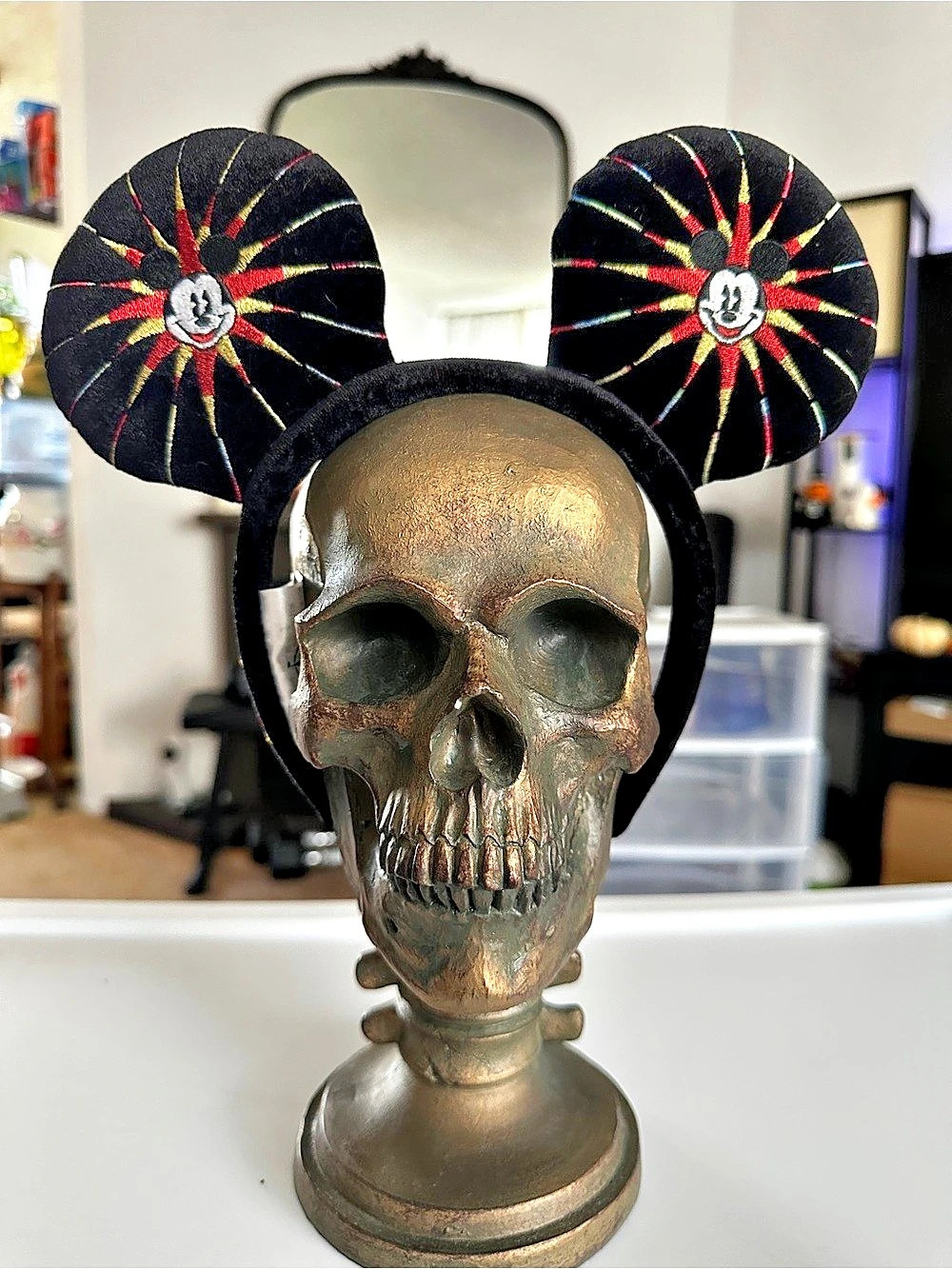 Disney California Adventure 20th Anniversary Pixar Pal-A-Round Ear Headband